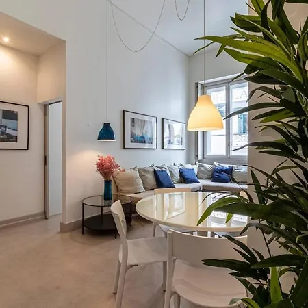 Charm And Comfort, In The Heart Of Chiado شقة